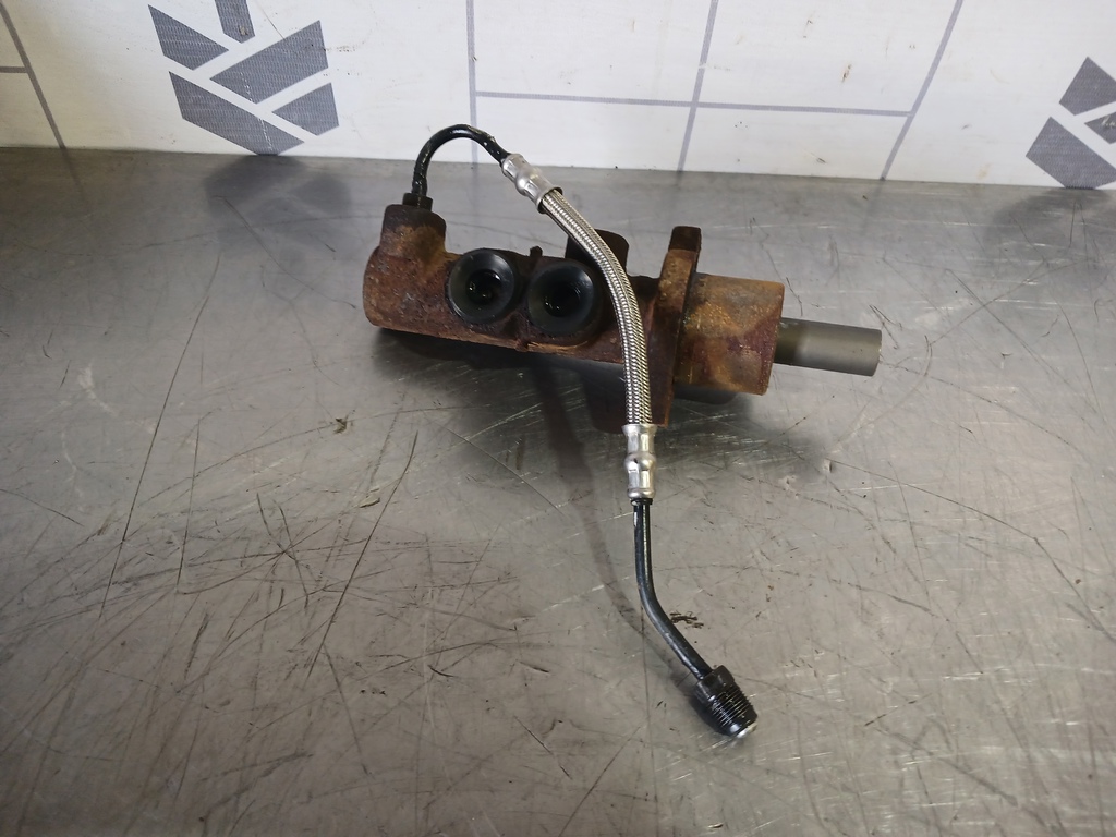 VW Golf 4 Bora 97-05 для Цилиндр тормозной главный