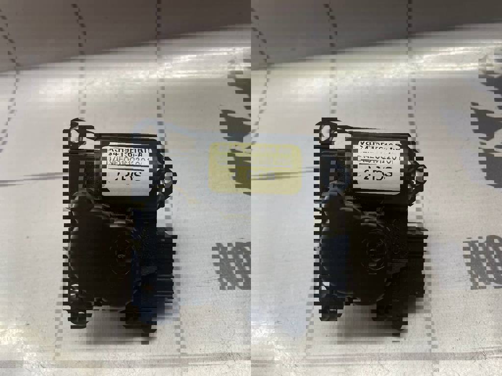 Ford Focus 1 1998-2004 для Моторчик заслонки отопителя