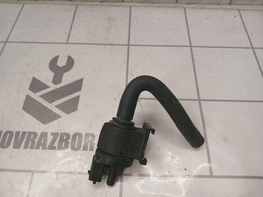 Opel Vectra B 1999-2002 для Клапан вентиляции топливного бака