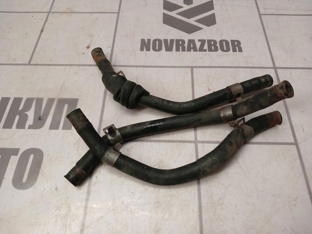 Hyundai Elantra 3  00-05 для Патрубок