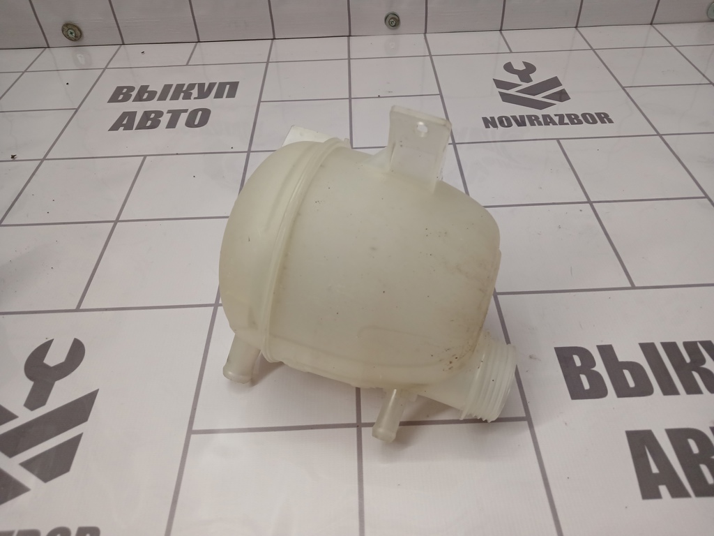 Renault Logan 2005-2014 для Бачок расширительный