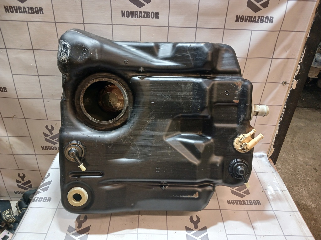 Ford Focus 1 1998-2004 для Бак топливный