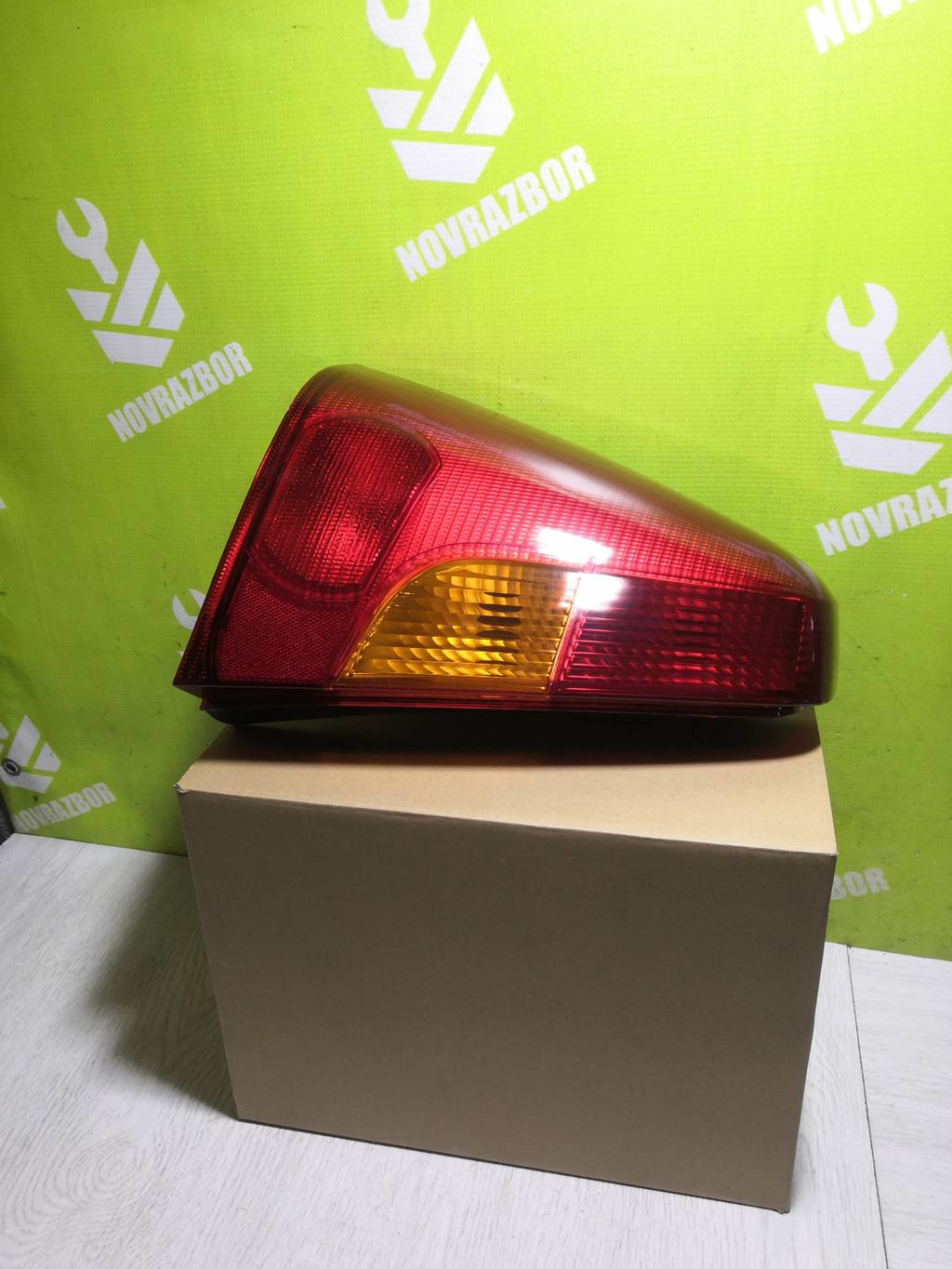 Renault Logan 2005-2014 для Фонарь задний левый