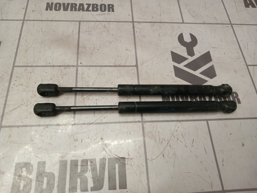 Ford Focus 2 05-08 для Амортизатор крышки багажника