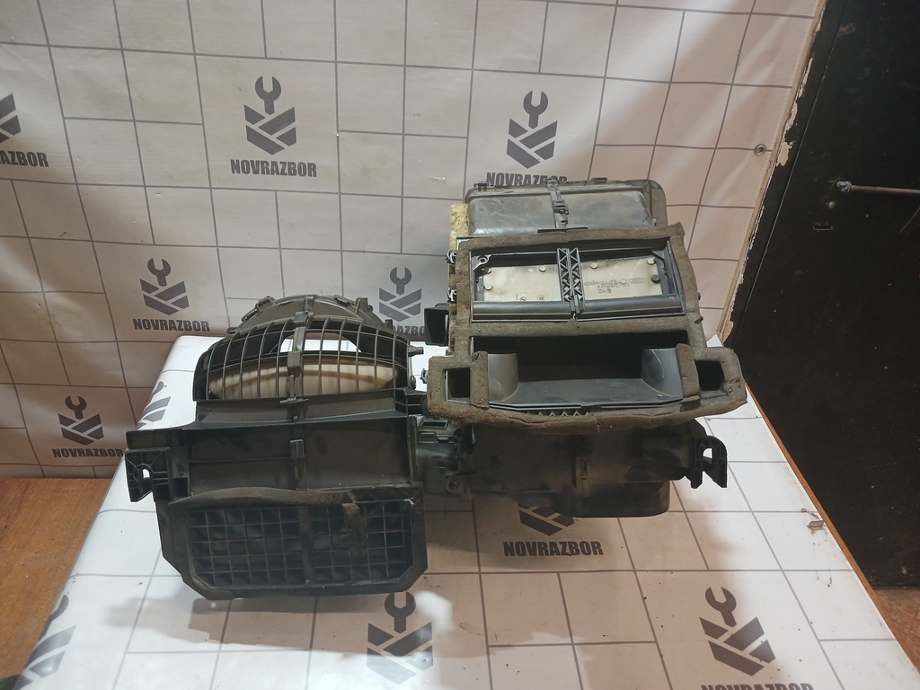 Ford Focus 1 1998-2004 для Корпус отопителя