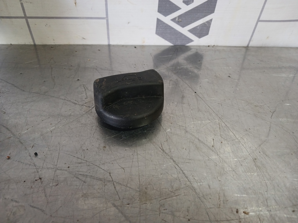 VW Golf 4 Bora 97-05 для Крышка маслозаливной горловины