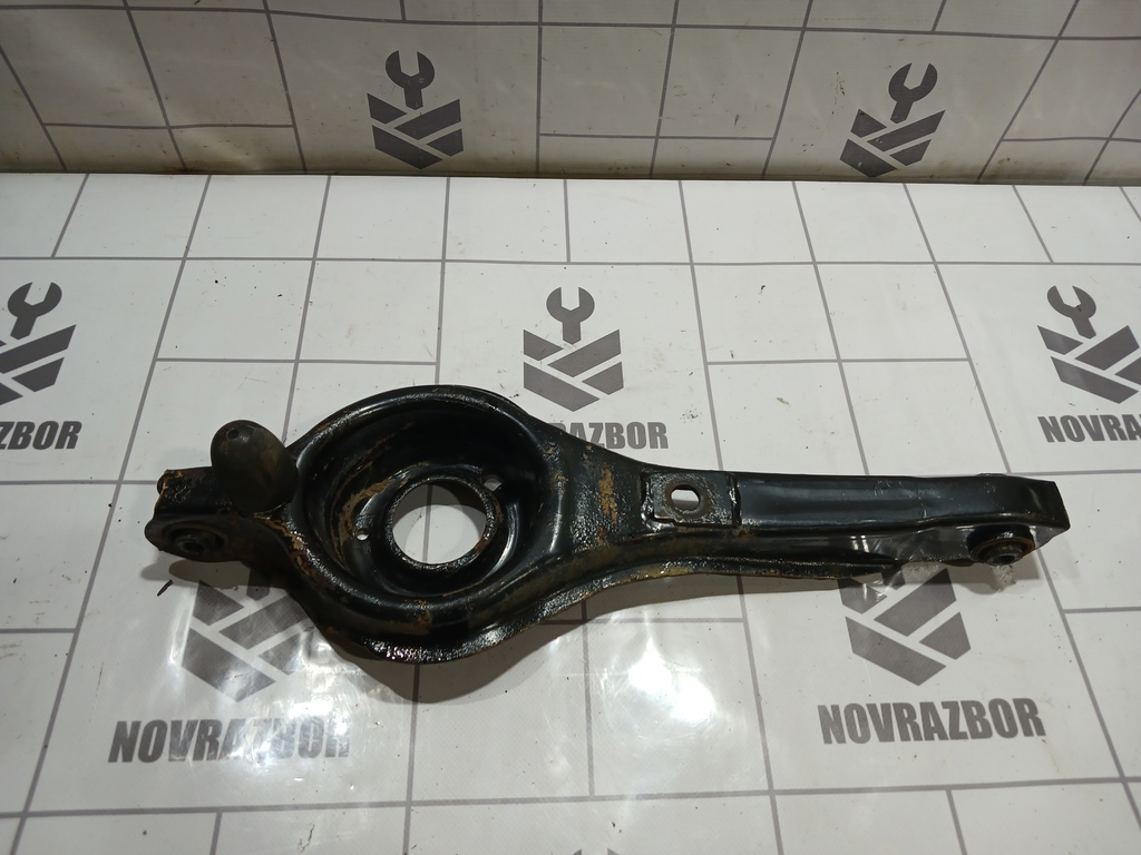 Ford Focus 1 1998-2004 для Рычаг задний нижний
