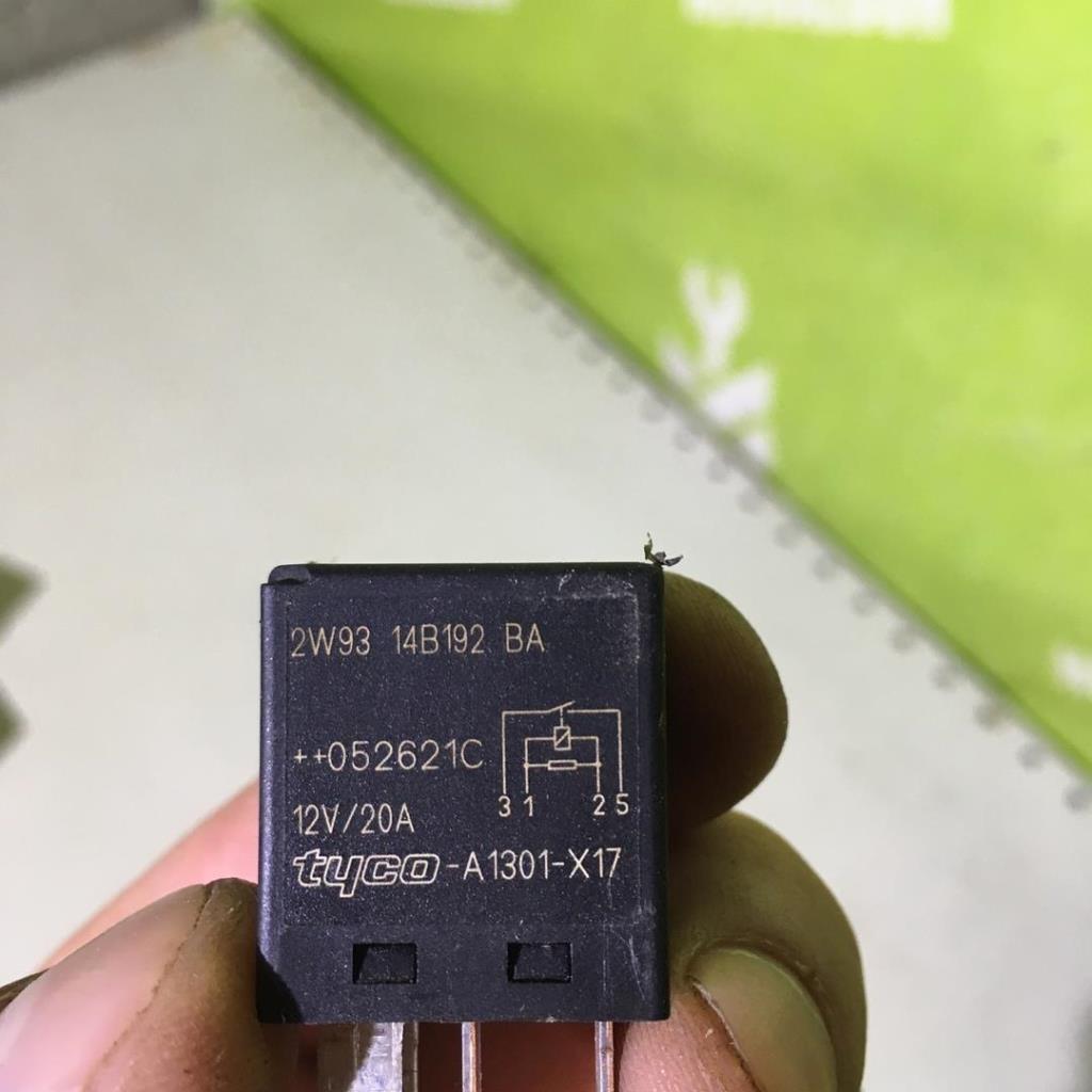 Ford Tourneo Connect 02-13 для Реле