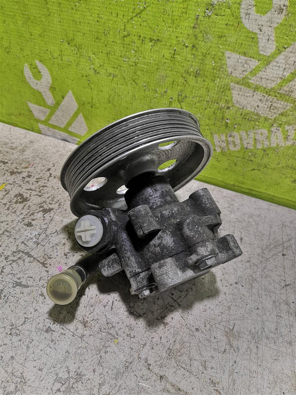 Audi A4 B7 2005-2007 для Насос гидроусилителя