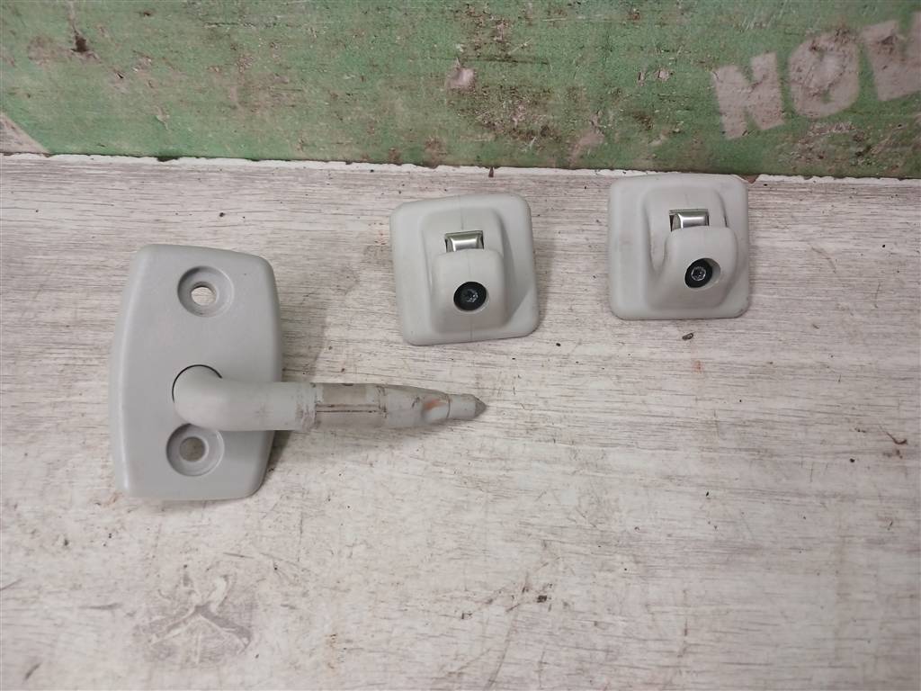 Citroen C-Elysee 2012> для Крючок