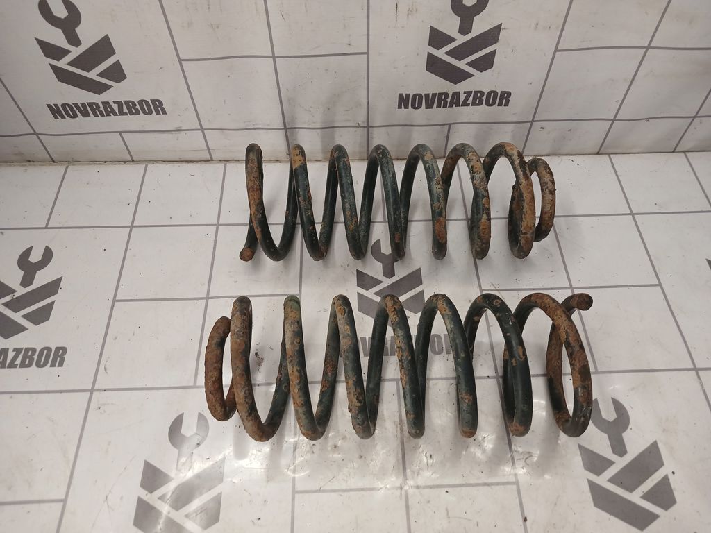 Audi A6 (C4) 1994-1997 для Пружина задняя