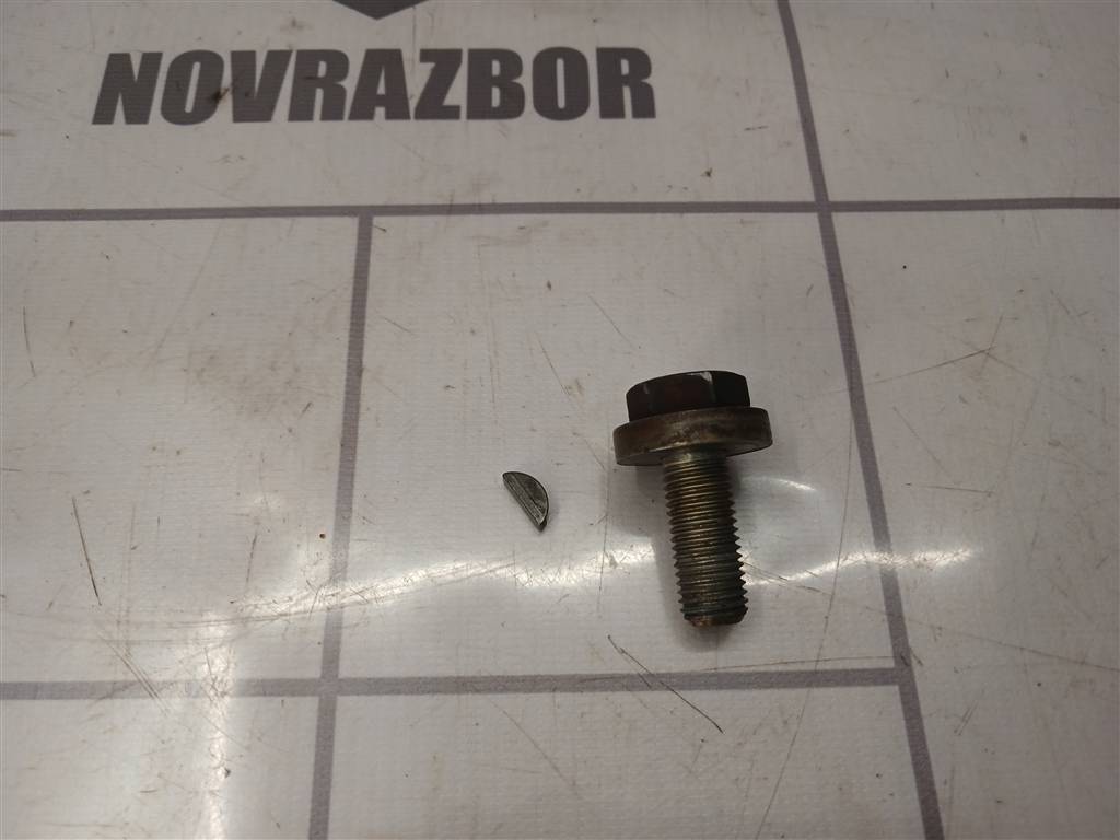 VW Golf 3 Vento 91-97 для Шпонка коленвала