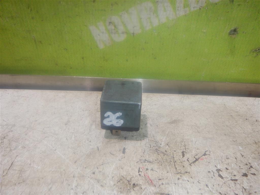 BMW 3-серия E30 82-91 для Реле