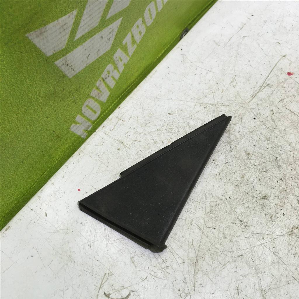 Audi  80 B2 80-86 для Накладка двери задней правой