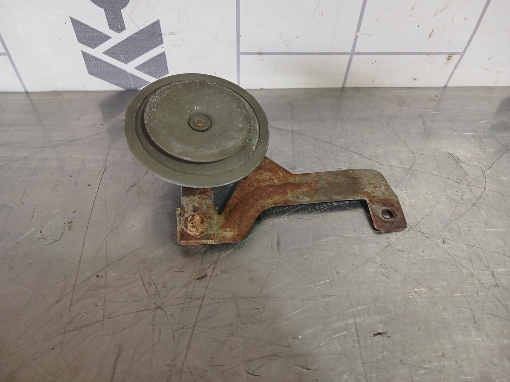 VW Golf 4 Bora 97-05 для Сигнал звуковой