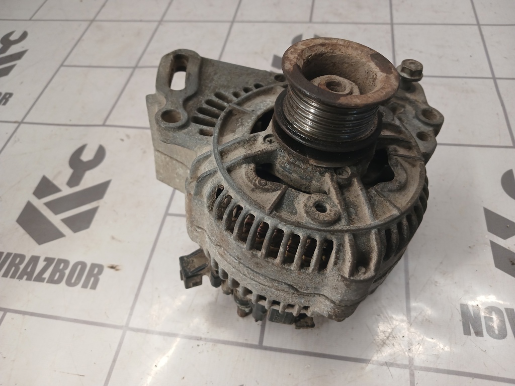 VW Golf 3 Vento 91-97 для Генератор