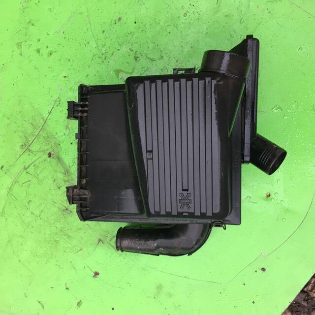 VW Golf 3 Vento 91-97 для Корпус воздушного фильтра