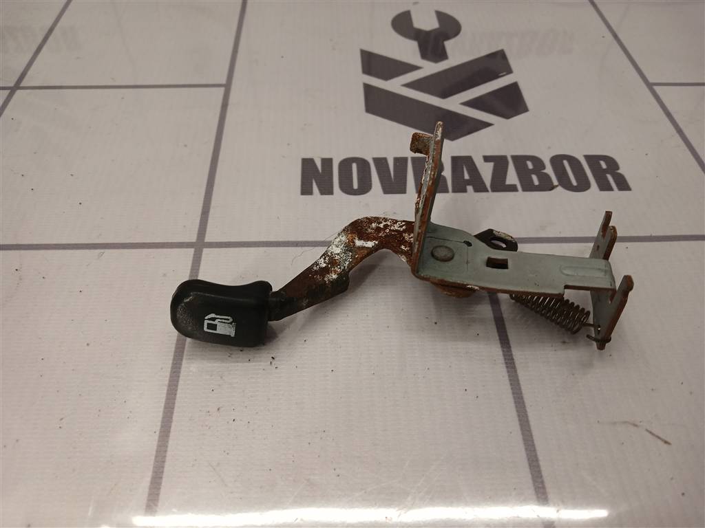 Chevrolet Aveo T200 03-08 для Ручка открывания лючка бензобака