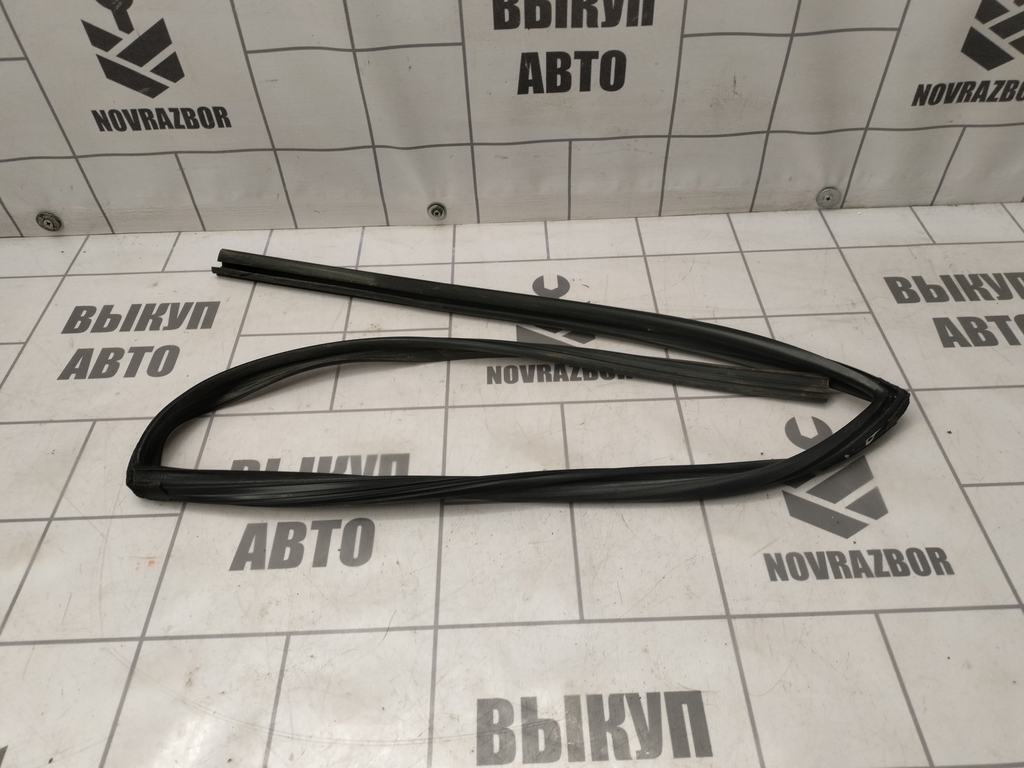 Hyundai Elantra 3  00-05 для Уплотнитель стекла двери