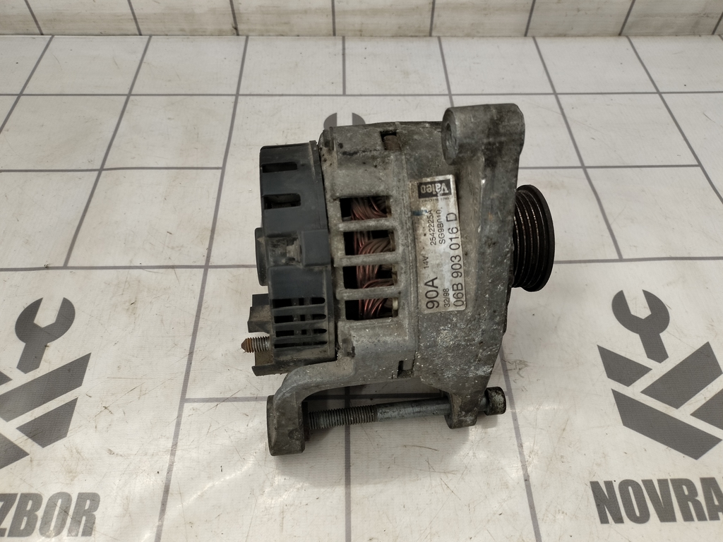 VW Passat B5 96-00 для Генератор