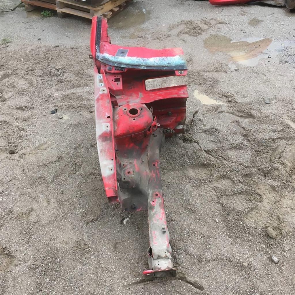 Ford Focus 1 1998-2004 для Лонжерон передний правый