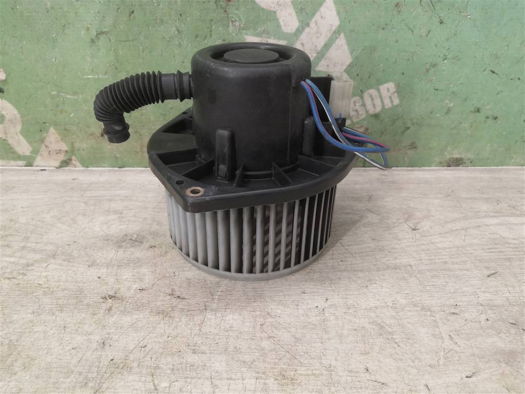 Nissan Primera P11 96-02 для Моторчик печки