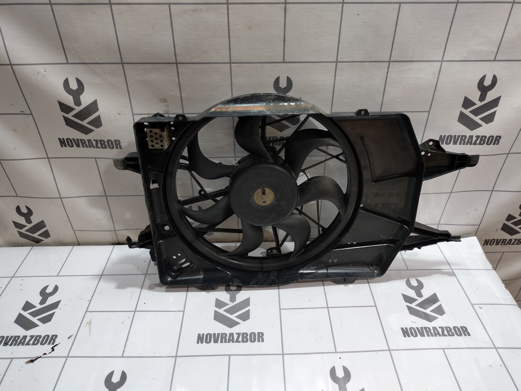 Ford Focus 1 1998-2004 для Вентилятор радиатора