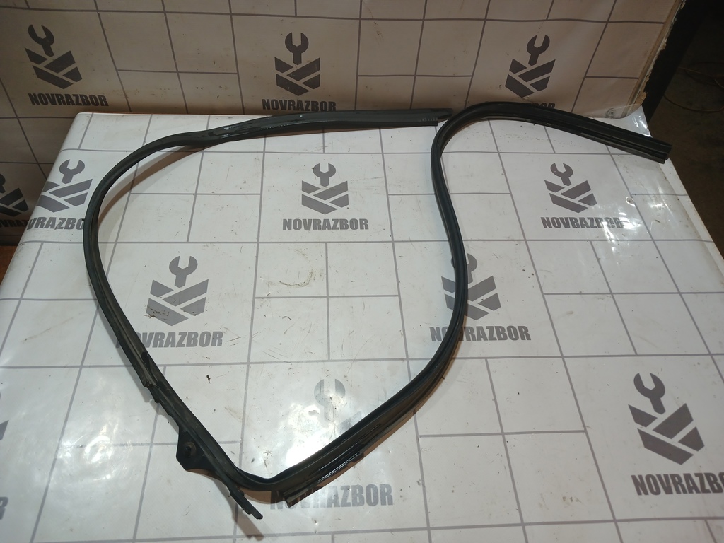 Ford Focus 1 1998-2004 для Уплотнитель