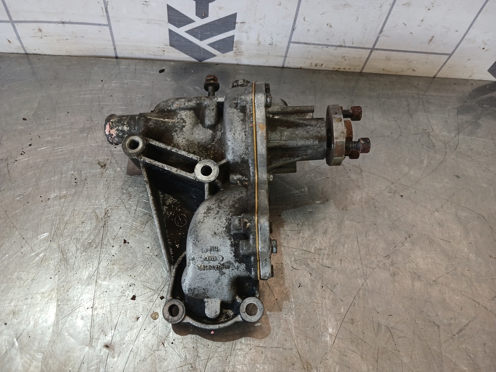 VW Passat B5 96-00 для Корпус насоса водяного (помпы)