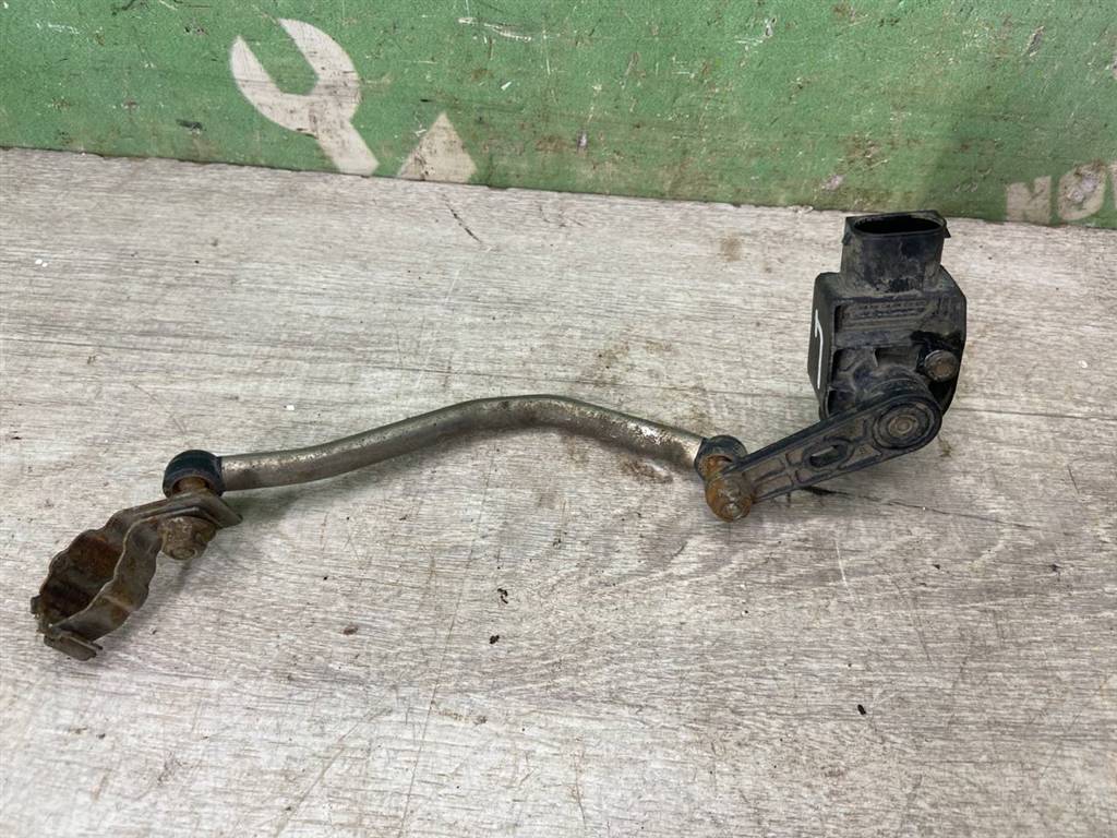 BMW X3 F25 2010-2017 для Датчик регулировки дорож. просвета