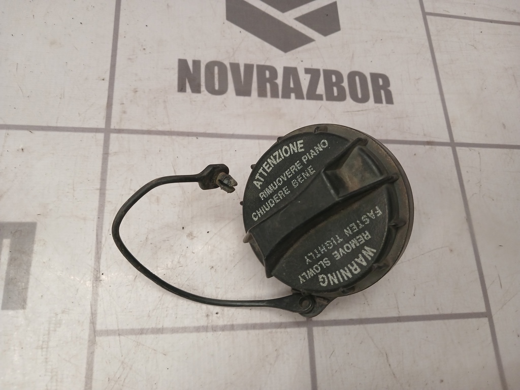 Hyundai Elantra 3  00-05 для Крышка топливного бака