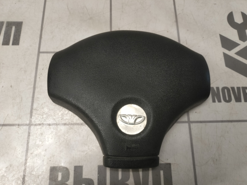 Daewoo Nexia 95-16 для Крышка