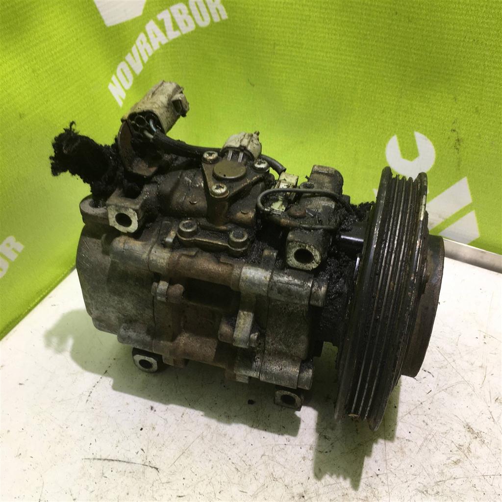 Toyota Corolla E10 1992-1997 для Компрессор кондиционера