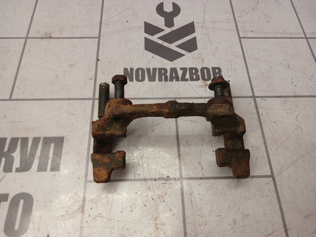 Ford Focus 2 05-08 для Скоба суппорта заднего