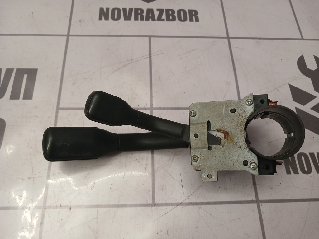 Audi 80  90  B3  86-91 для Переключатель поворотов