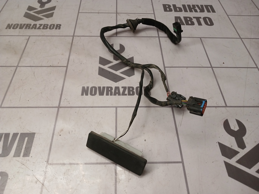 Kia Sorento 3 (UM) Prime 2015-2020 для Кнопка открывания багажника