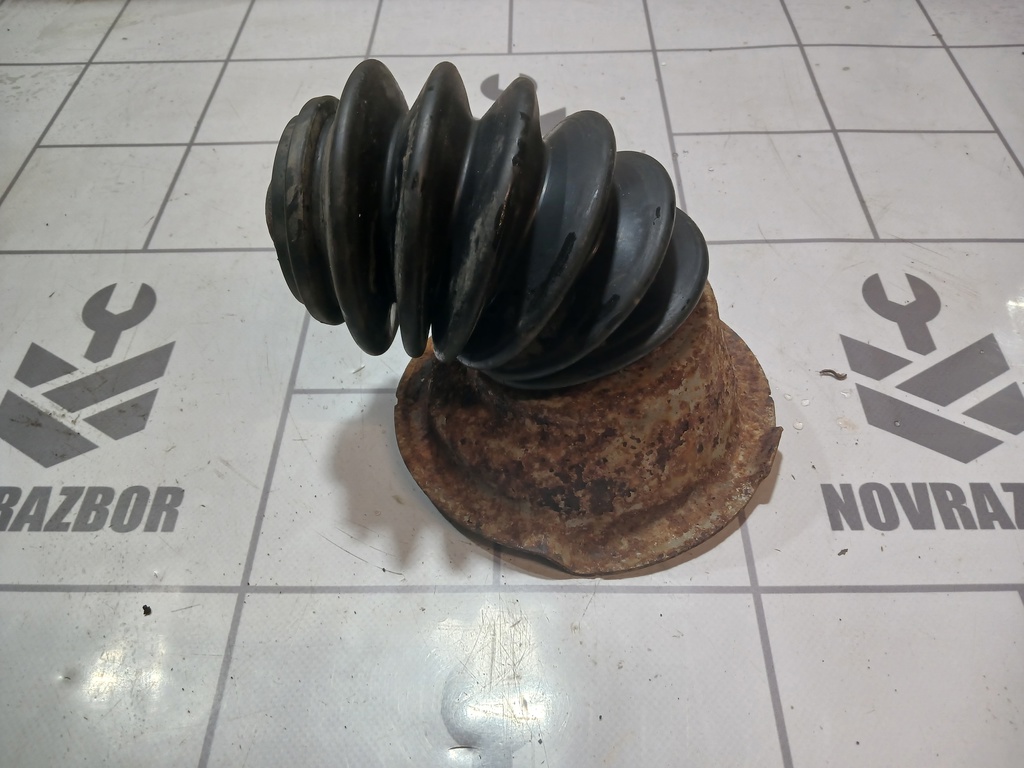 Volvo 440 1992-1994 для Пыльник переднего амортизатора