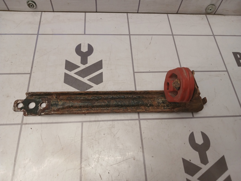 Skoda Yeti 2009-2018 для Кронштейн глушителя