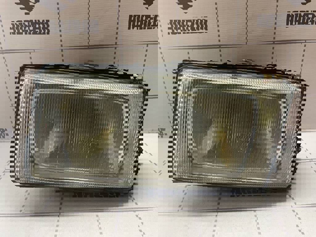 Audi 80  90  B3  86-91 для Фара левая