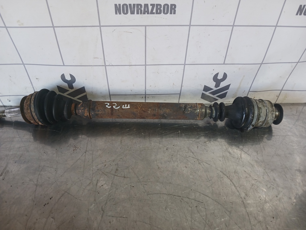 Volvo 440 1992-1994 для Полуось передняя левая