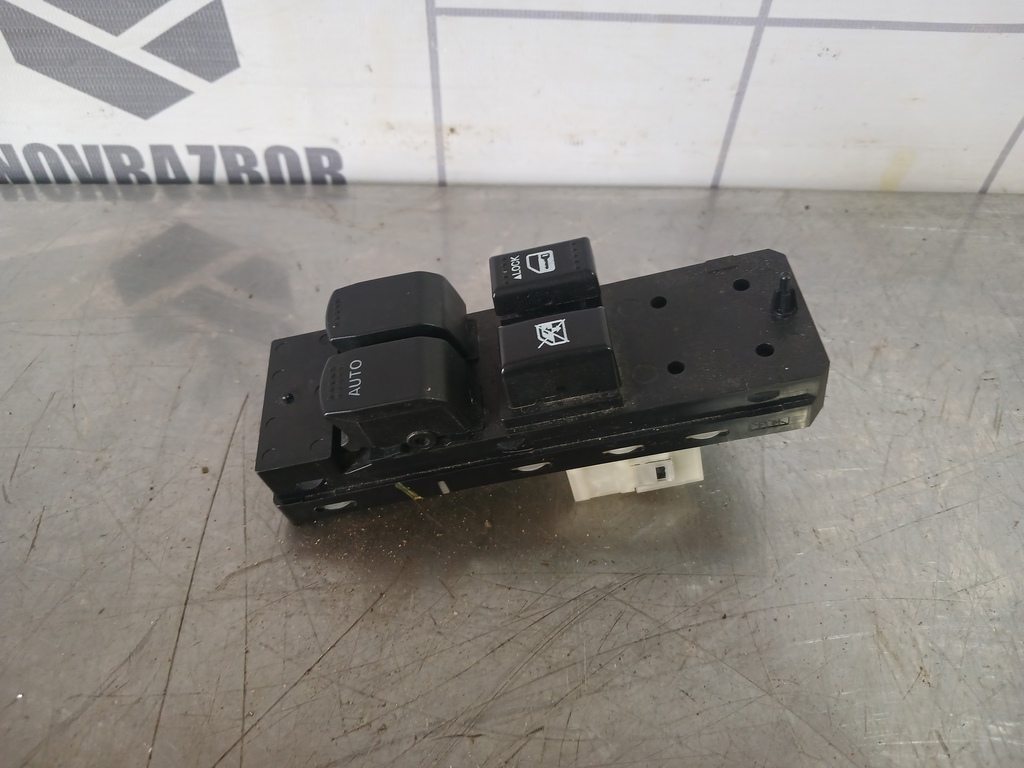 Suzuki SX4 2006-2013 для Блок управления стеклоподъемниками