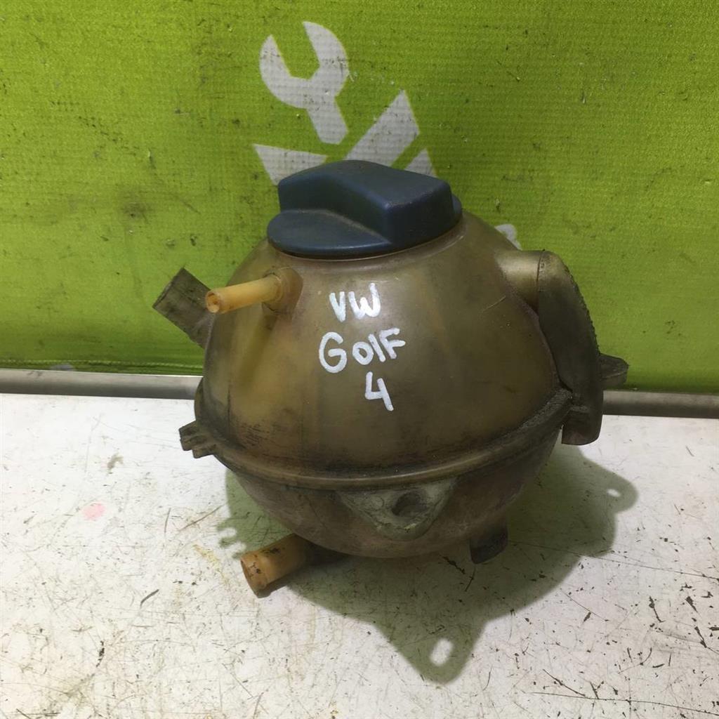 VW Golf 4 Bora 97-05 для Бачок расширительный