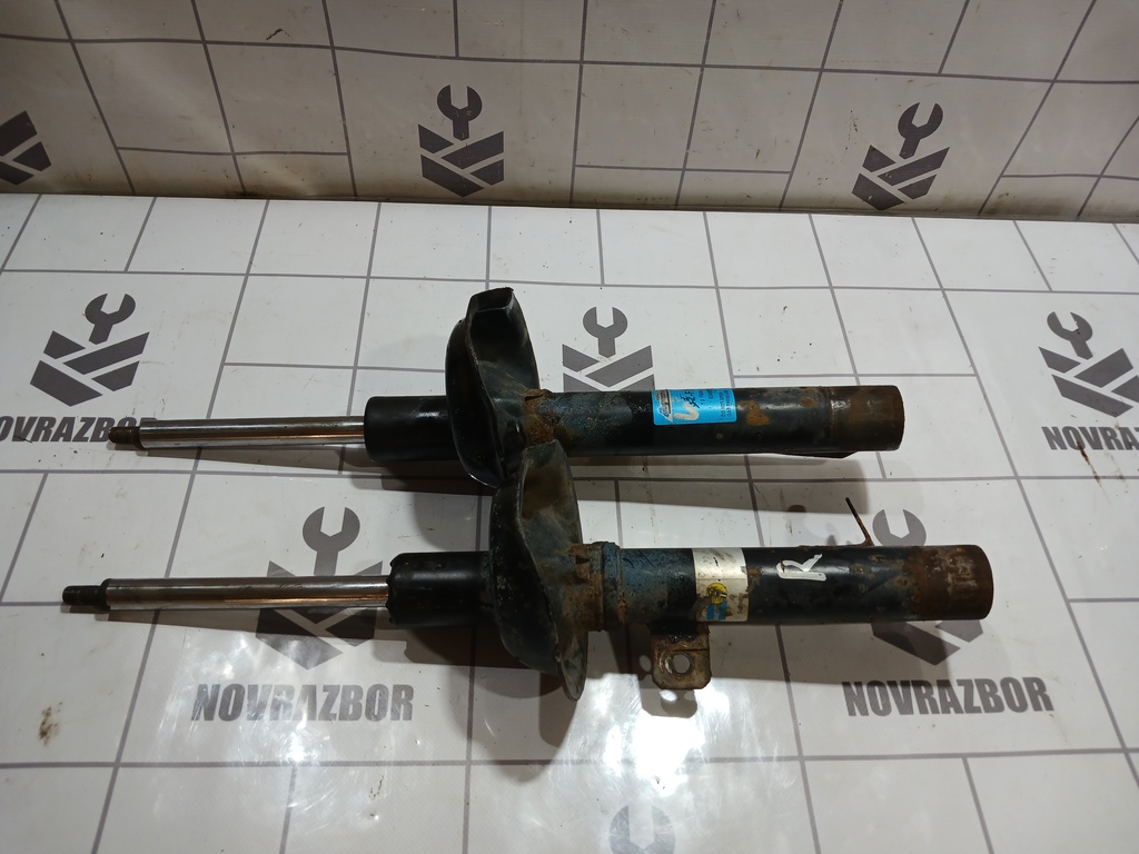 Ford Focus 1 1998-2004 для Амортизатор передний