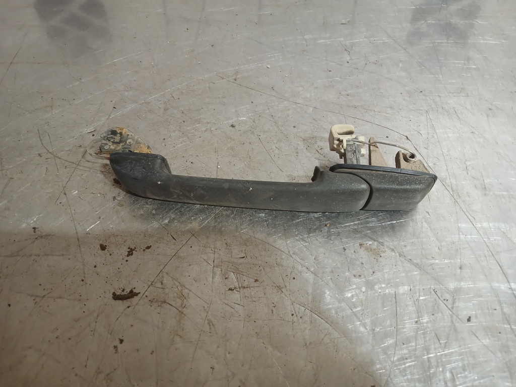 VW Golf 3 Vento 91-97 для Ручка двери наружная левая