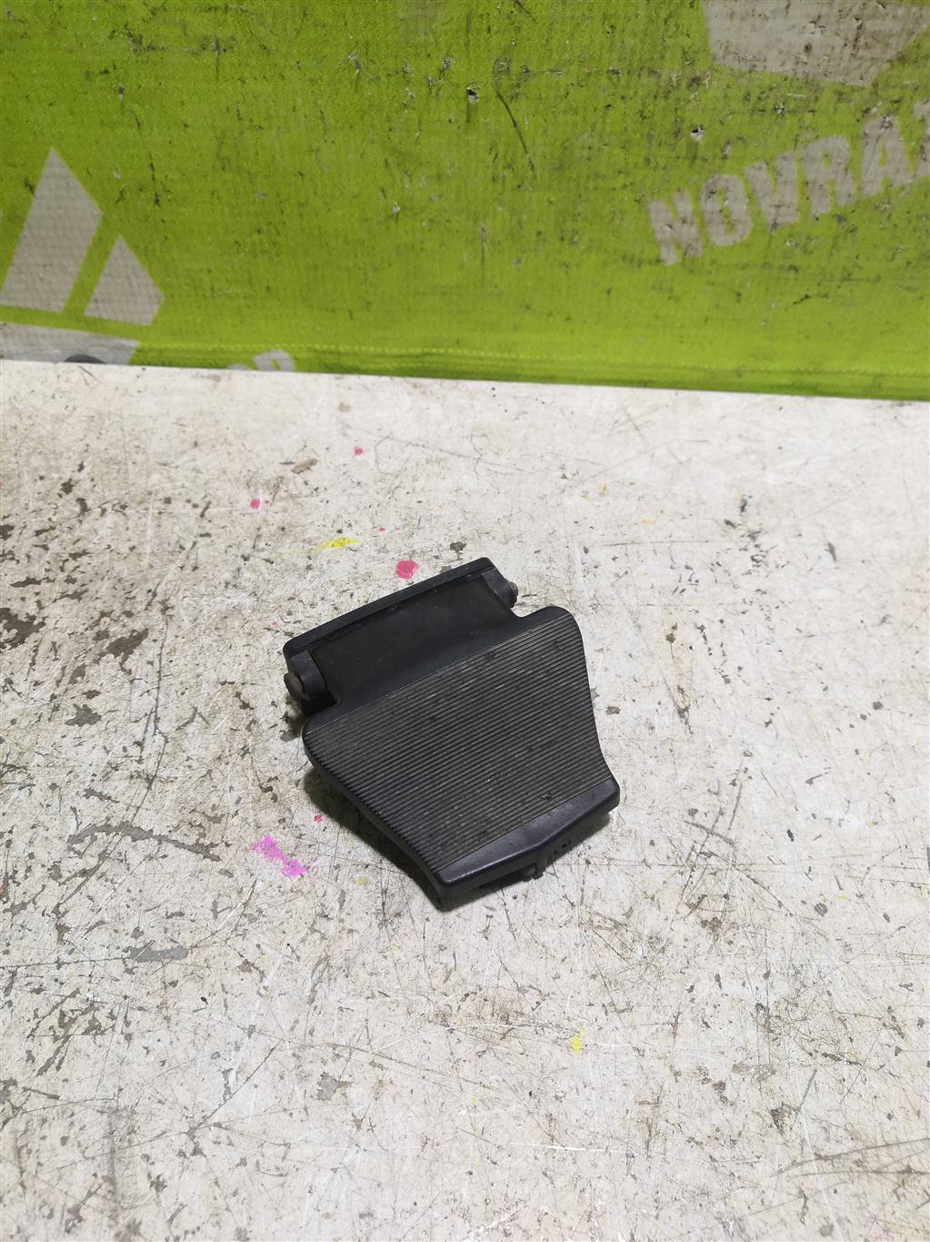 Opel Meriva 2003-2010 для Крючок капота