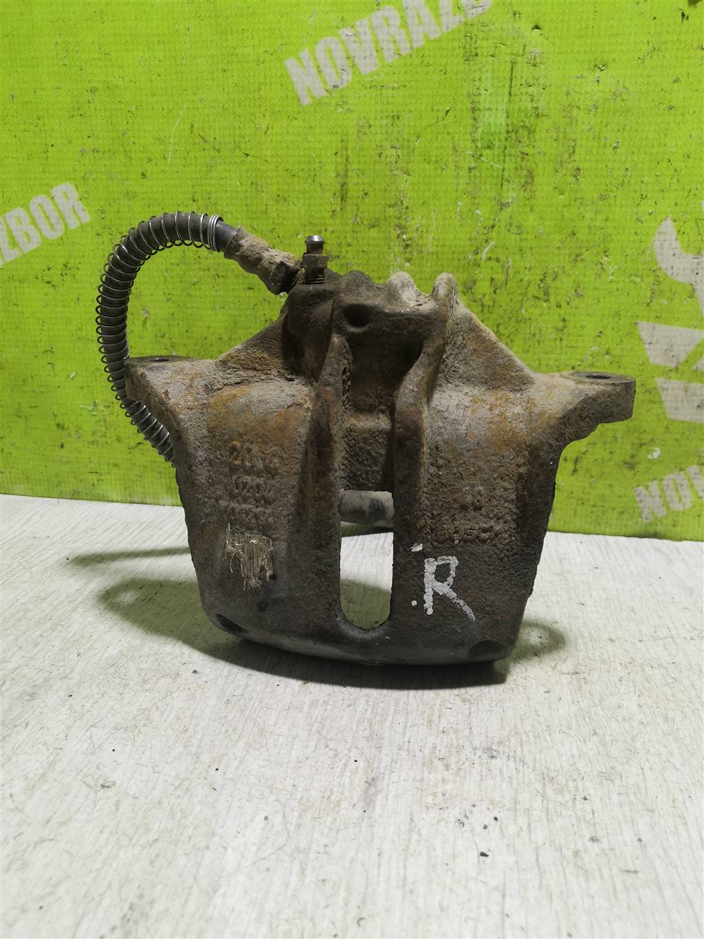 Peugeot 206 98-12 для Суппорт передний правый