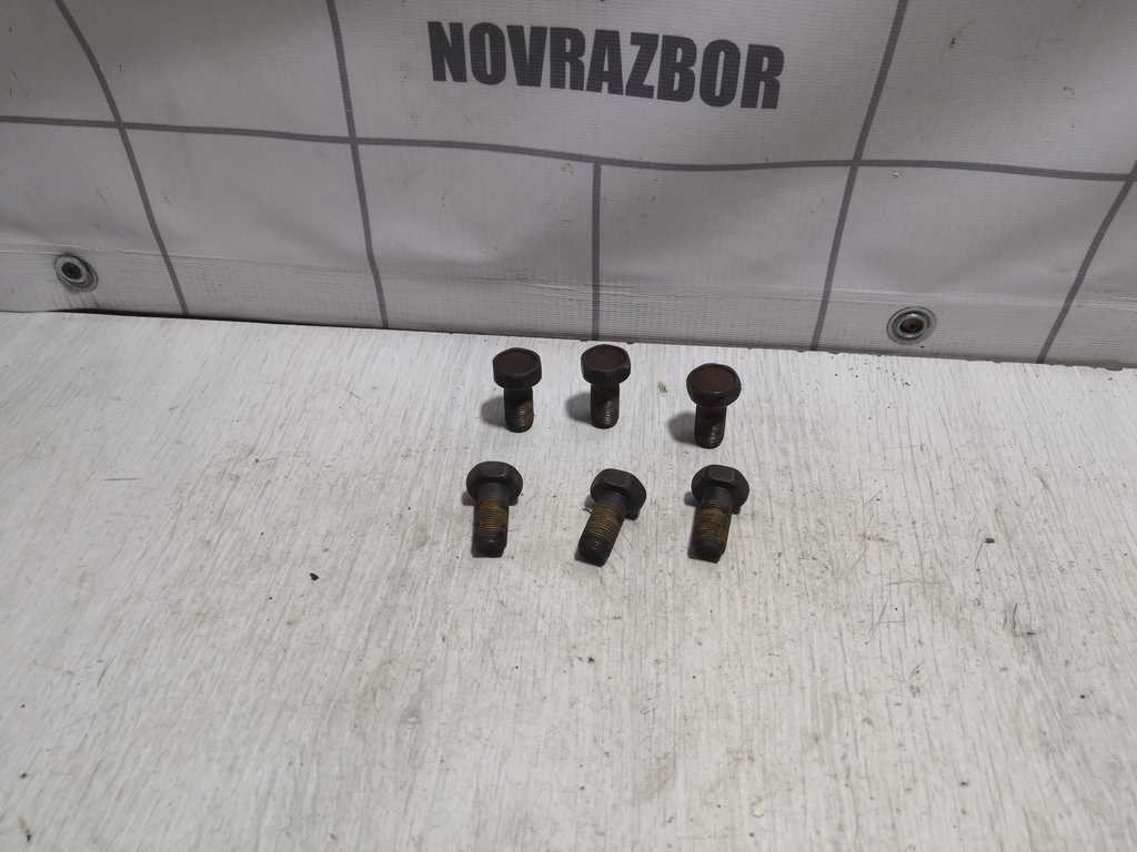 Mazda Mazda 3  BK  02-09 для Болт маховика