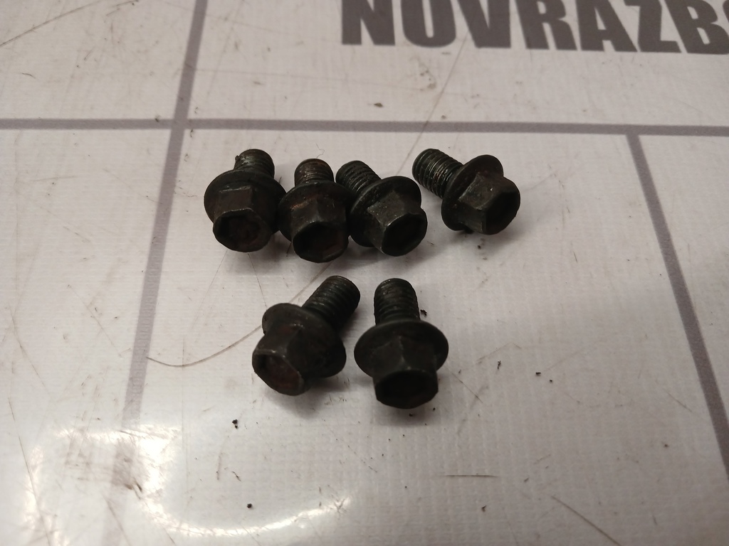 Ford Focus 1 1998-2004 для Болт