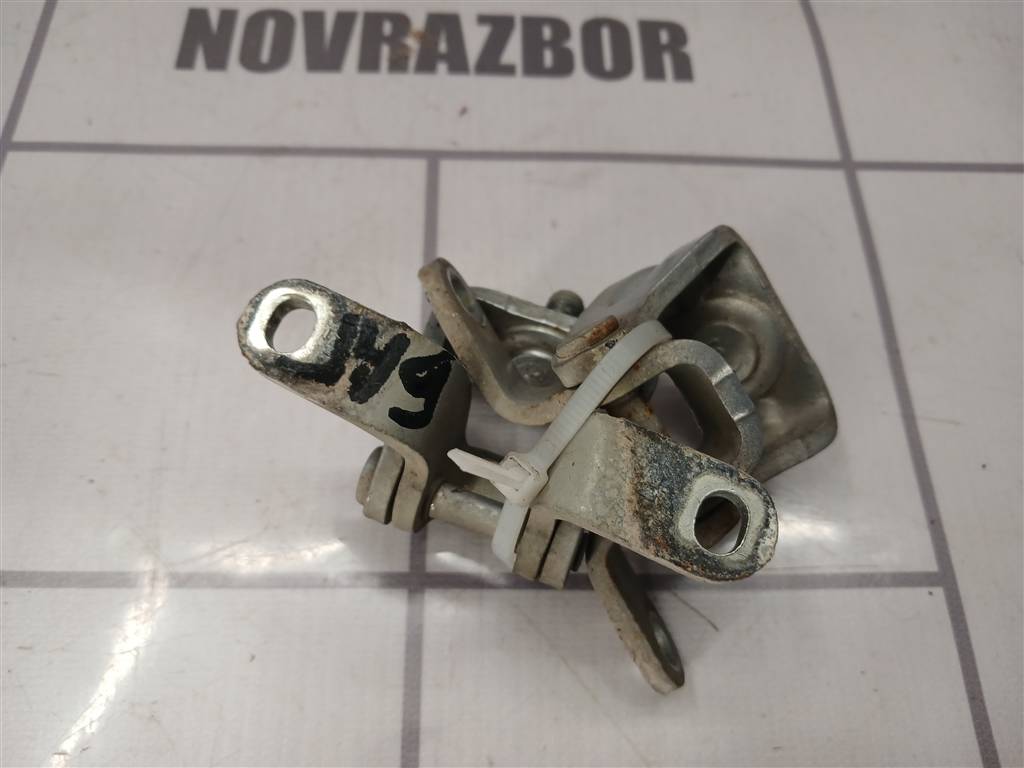 Skoda Octavia A5 1Z   04-13 для Петля двери багажника