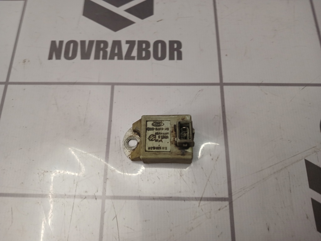 Ford Focus 1 1998-2004 для Конденсатор